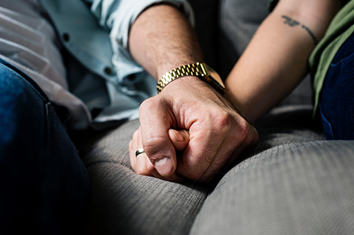 relationship couple holding hands counselling and therapy